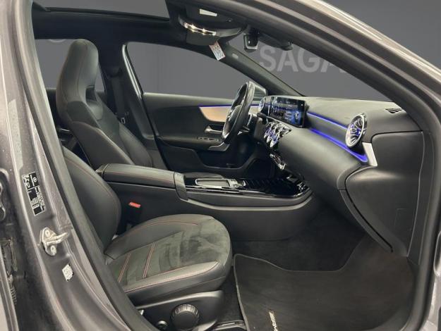 MERCEDES-BENZ A-Klasse A 180 AMG Line