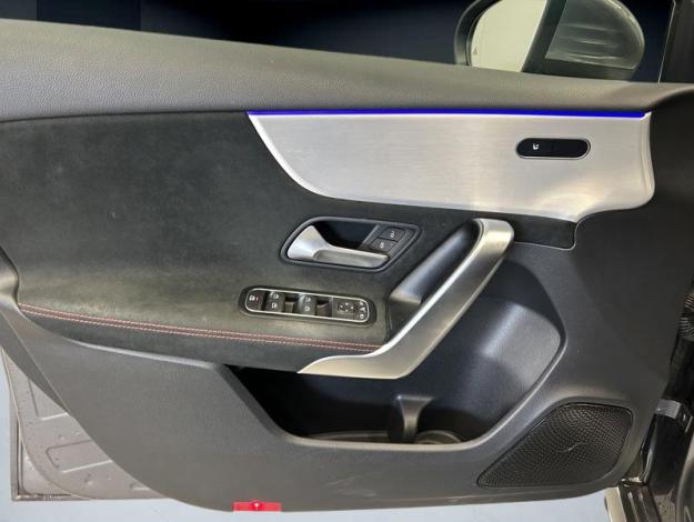 MERCEDES-BENZ A-Klasse A 180 AMG Line