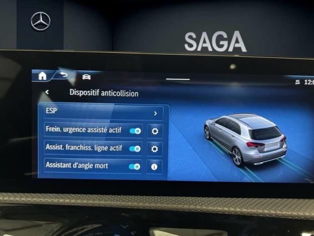 MERCEDES-BENZ A-Klasse A 180 AMG Line