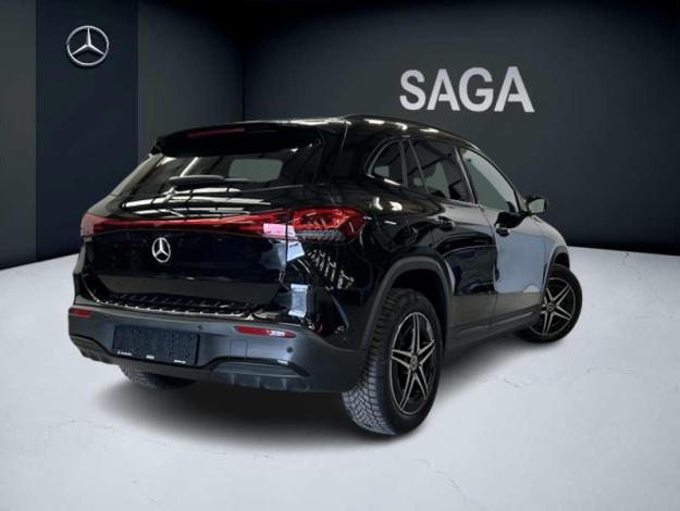 MERCEDES-BENZ EQA 250 AMG Line  