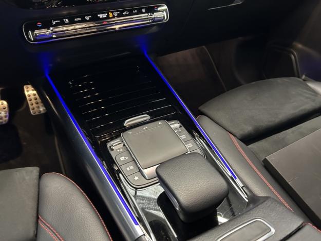 MERCEDES-BENZ EQA 250 AMG Line  