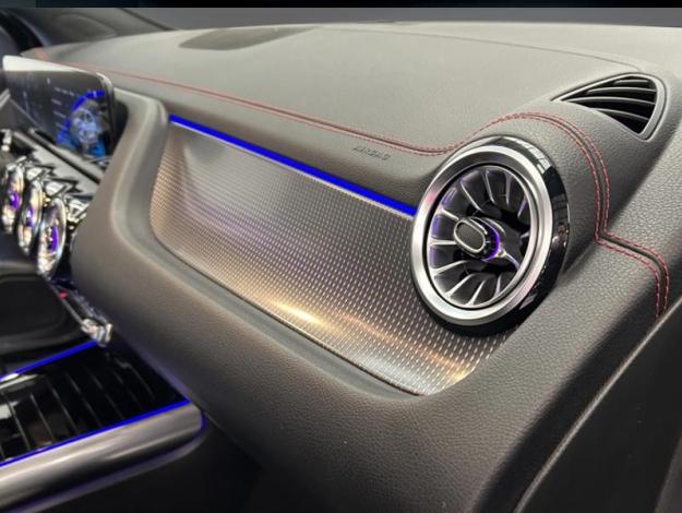 MERCEDES-BENZ EQA 250 AMG Line  