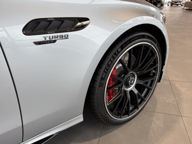 MERCEDES-BENZ E 53 AMG Hybrid 4MATIC+ berline  