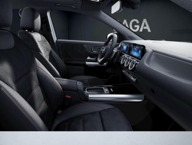 MERCEDES-BENZ GLA-Klasse GLA 250 e AMG Line