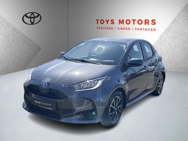 TOYOTA Yaris 116h Design  