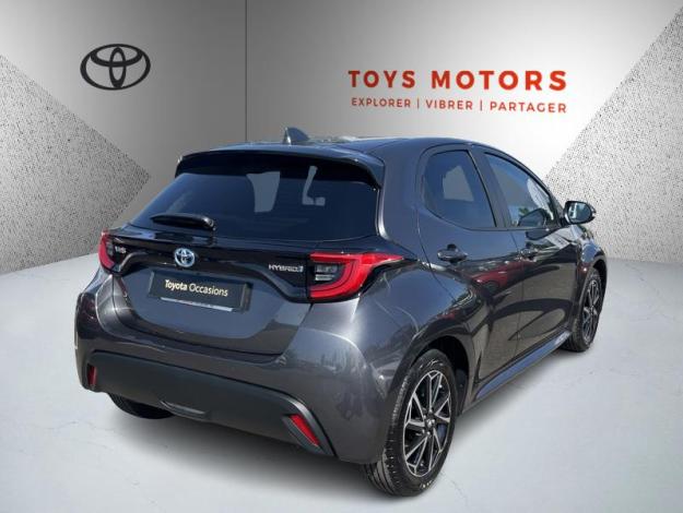 TOYOTA Yaris 116h Design  