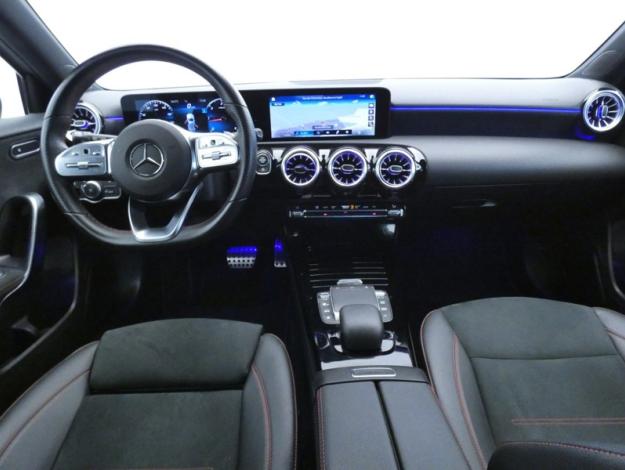 MERCEDES-BENZ Classe A 200 d AMG Line  