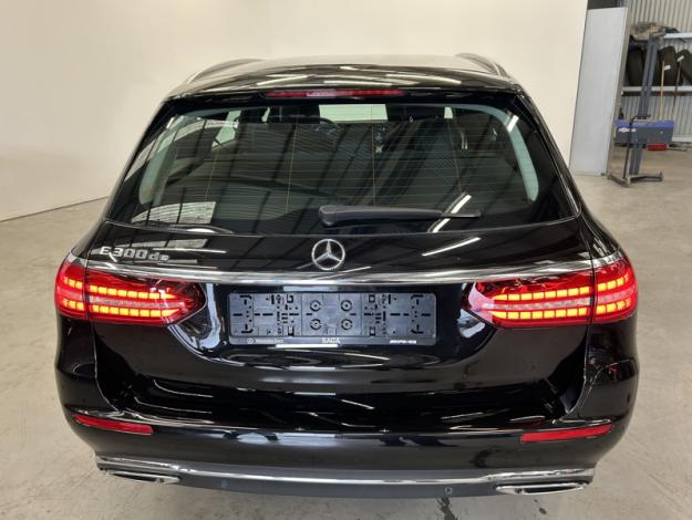 MERCEDES-BENZ E 300 de Break Luxury Line  