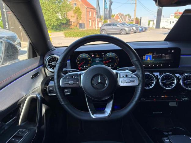 MERCEDES-BENZ CLA 200 SB AMG Pack Night  