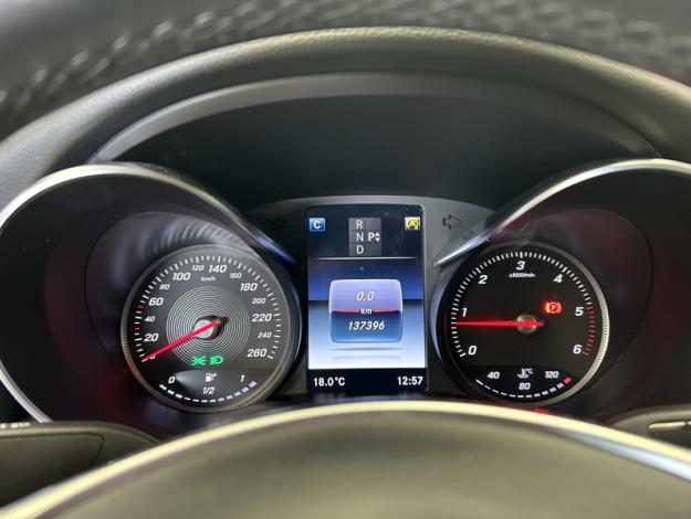 MERCEDES-BENZ C 220 d Coupé AMG Line  