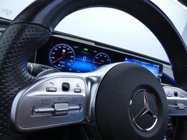 MERCEDES-BENZ EQC 400 408ch AMG Line 4Matic  Classe EQC / 293 EQC 400 4MATIC AMG line