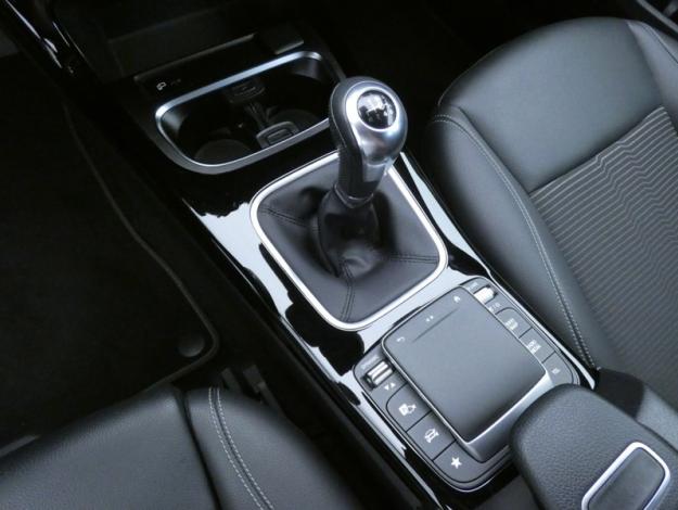 MERCEDES-BENZ Classe A 180 d Progressive Line  