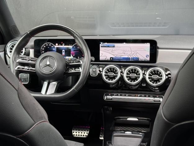MERCEDES-BENZ Classe A 200 d AMG Line  