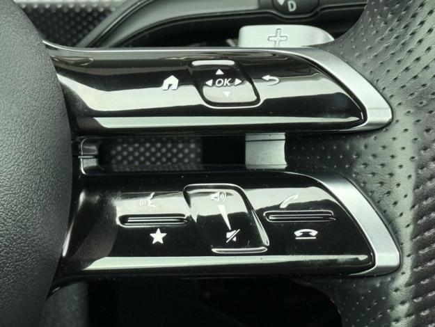 MERCEDES-BENZ Classe A 200 d AMG Line  