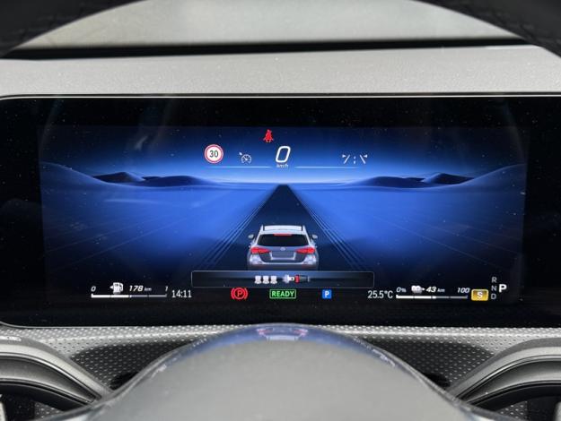MERCEDES-BENZ Classe A 250 e Hybrid EQ Progressive Line  