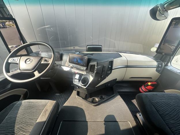 MERCEDES-BENZ Actros 1845 LS StreamSpace 2.30M  