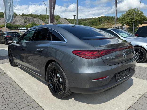 MERCEDES-BENZ EQE 300 BUSINESS LINE  