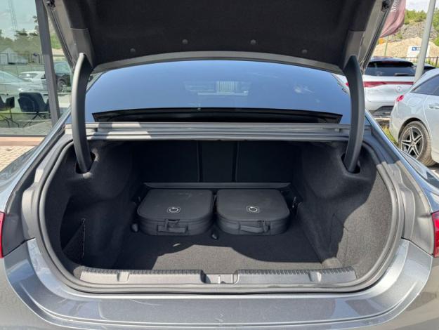 MERCEDES-BENZ EQE 300 BUSINESS LINE  