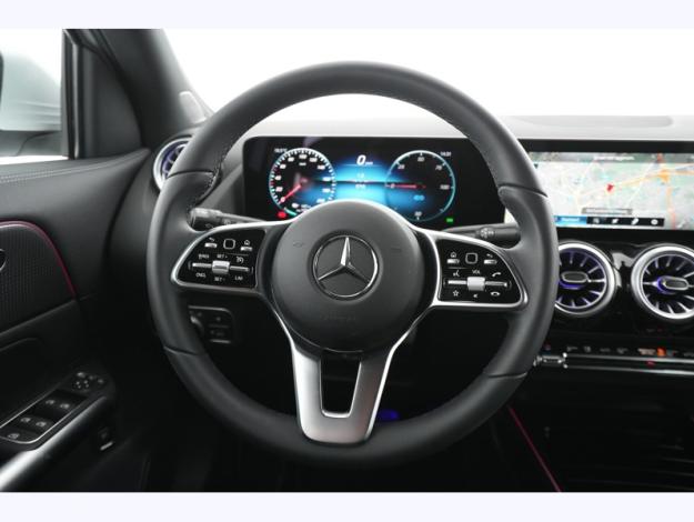 MERCEDES-BENZ EQA 250 Business Edition  