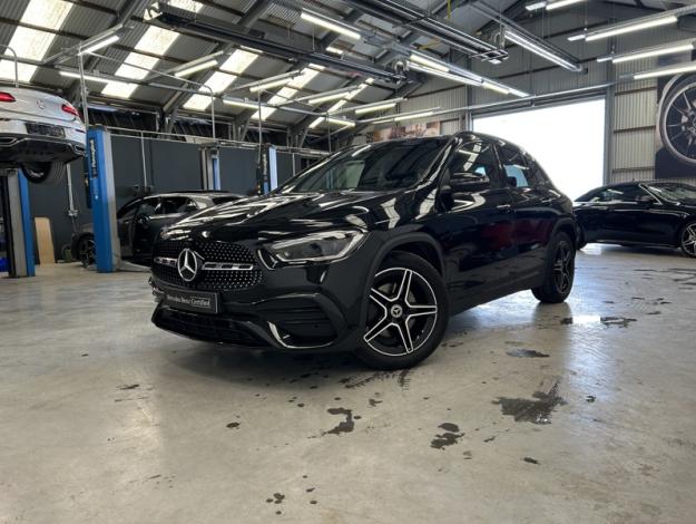 MERCEDES-BENZ GLA 200 200 AMG Line 