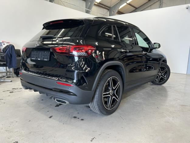 MERCEDES-BENZ GLA 200 200 AMG Line 