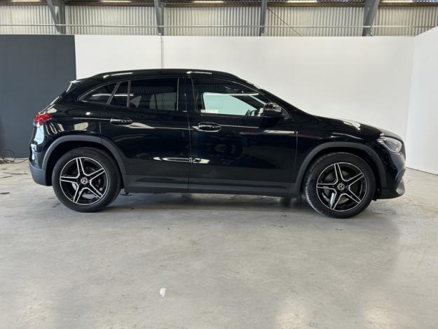 MERCEDES-BENZ GLA 200 200 AMG Line 