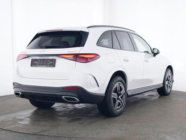 MERCEDES-BENZ GLC 300 e 4M AMG Pack Night Pano Burmester  