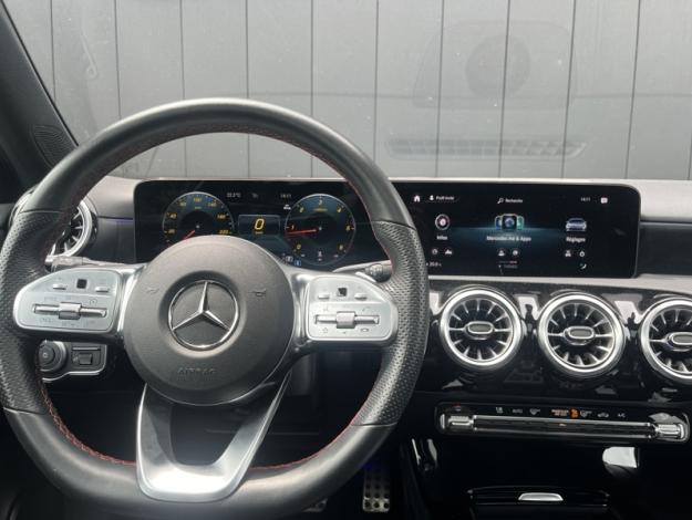 MERCEDES-BENZ Classe A 200 d AMG Line  