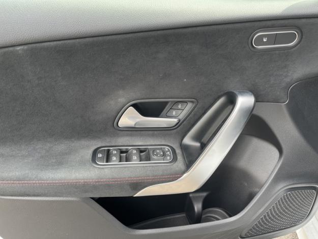 MERCEDES-BENZ Classe A 200 d AMG Line  