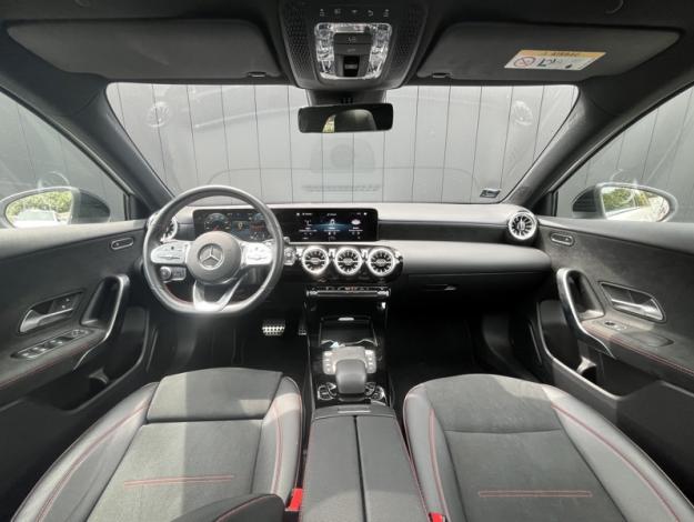 MERCEDES-BENZ Classe A 200 d AMG Line  