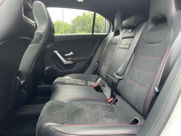 MERCEDES-BENZ Classe A 200 d AMG Line  