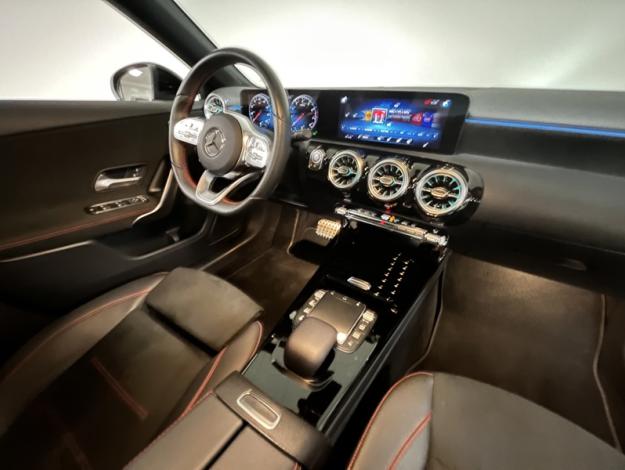 MERCEDES-BENZ Classe A 200 Berline AMG Line  