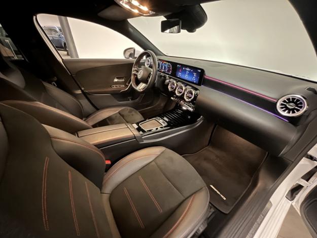 MERCEDES-BENZ Classe A 180 d AMG Line  