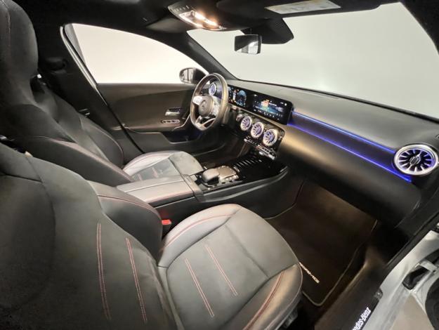 MERCEDES-BENZ Classe A 250 e AMG Line  