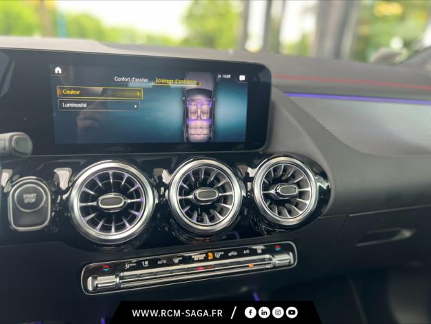 MERCEDES-BENZ EQA 250 AMG Line  