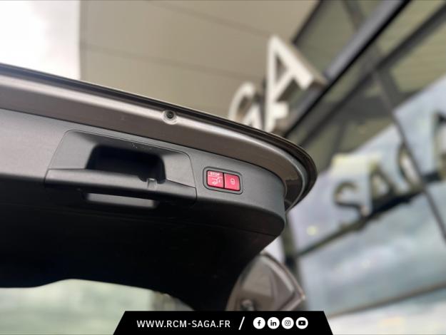 MERCEDES-BENZ EQA 250 AMG Line  