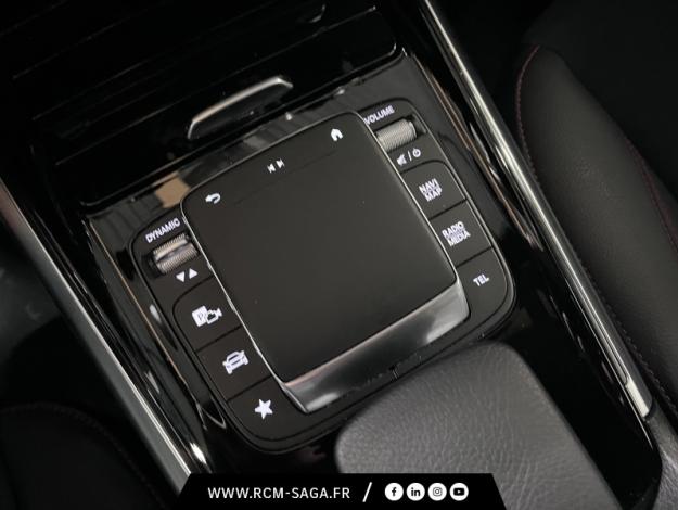MERCEDES-BENZ GLA 200 d AMG Line  