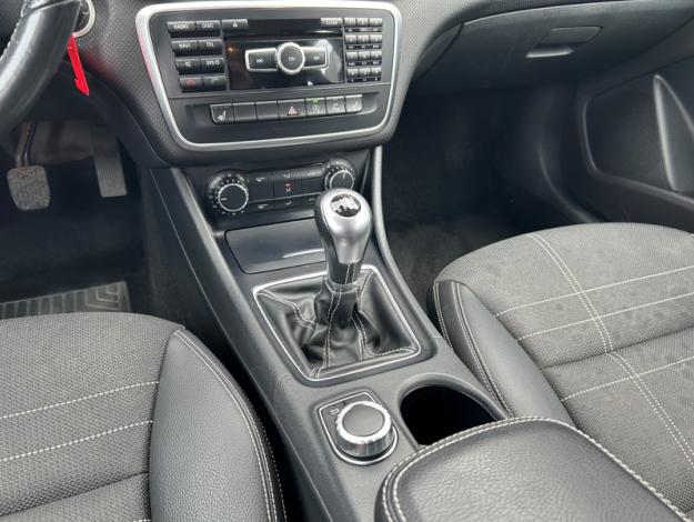 MERCEDES-BENZ Classe A A 180