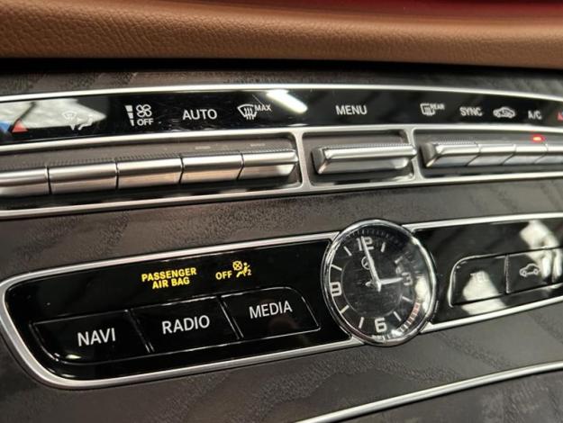 MERCEDES-BENZ E-Klasse E 220 d