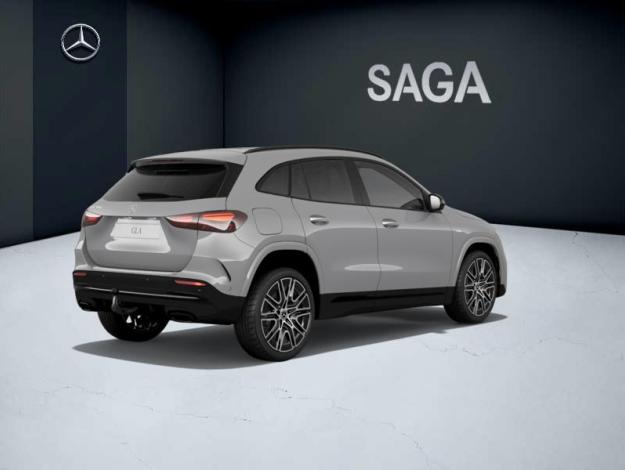 MERCEDES-BENZ GLA 250 e amg line  