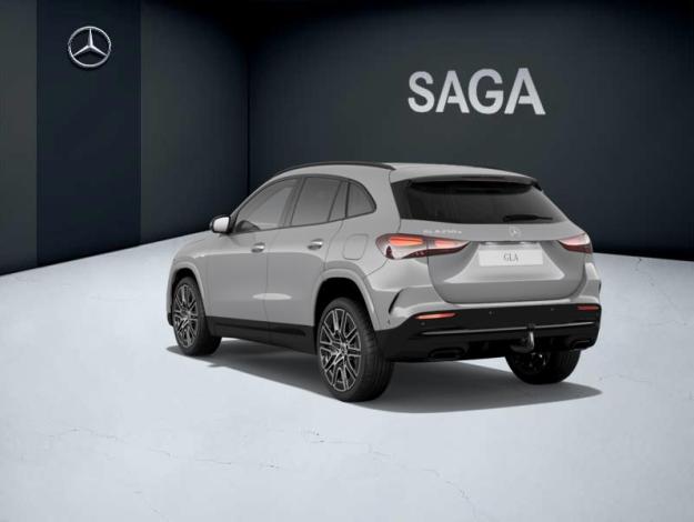 MERCEDES-BENZ GLA 250 e amg line  