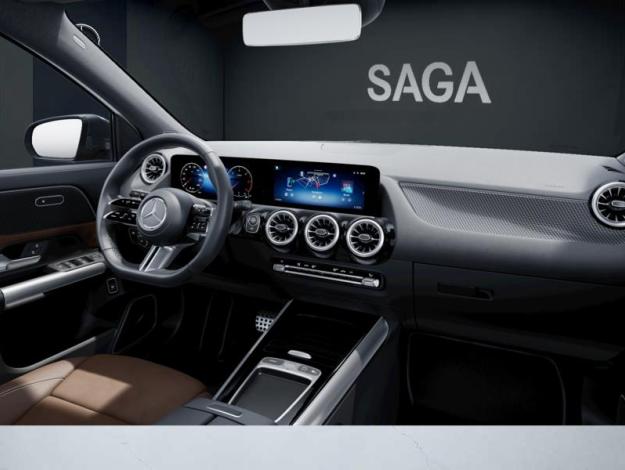 MERCEDES-BENZ GLA 200 d AMG Line  GLA 200 d AMG Line