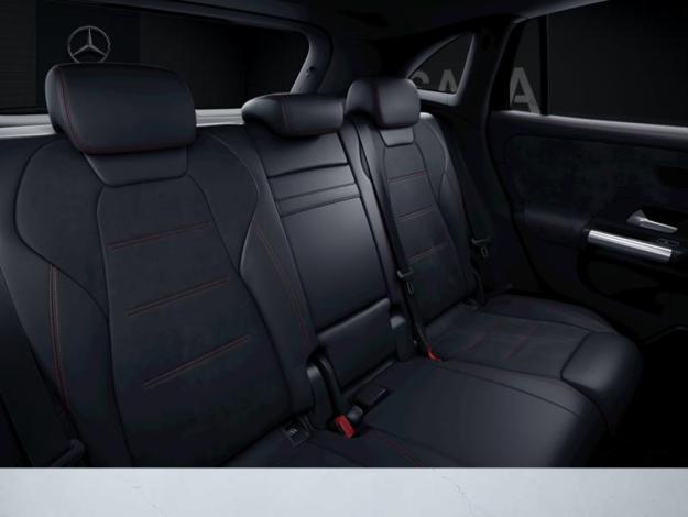 MERCEDES-BENZ GLA 200 AMG Line  GLA 200 AMG Line