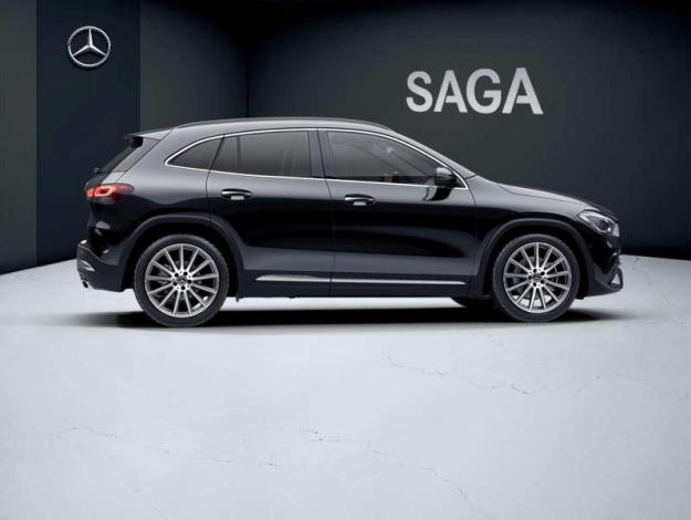 MERCEDES-BENZ GLA 200 AMG Line  GLA 200 AMG Line