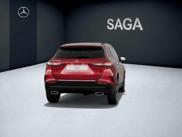 MERCEDES-BENZ GLA 200 d AMG Line  GLA 200 d AMG Line