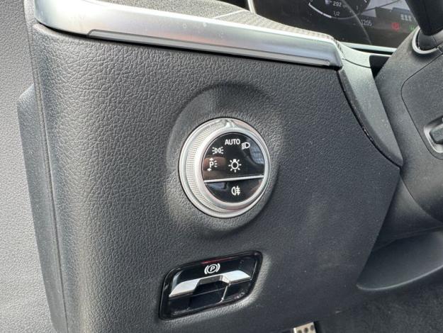 MERCEDES-BENZ C 300 e AMGLine  