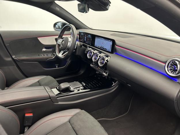MERCEDES-BENZ CLA Coupé CLA 220 d Coupé AMG Line  