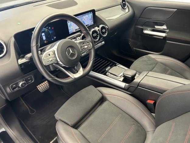 MERCEDES-BENZ GLA 200 d AMG Line  