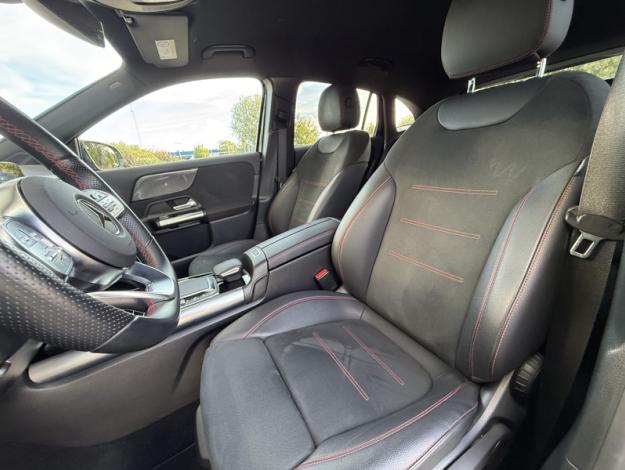 MERCEDES-BENZ GLA 200 d AMG Line  