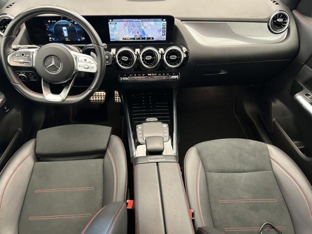 MERCEDES-BENZ GLA 200 d AMG Line  